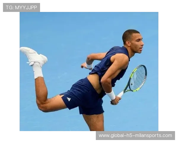 阿卡被称网球界新魔王